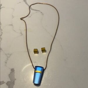 Chic Blue and Gold Necklace Set